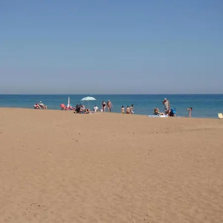 Estudio El Retiro Playa دينايا