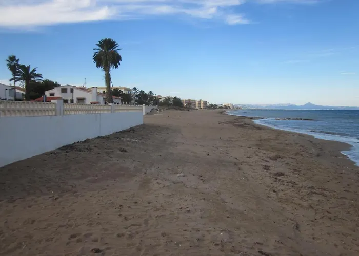 Estudio El Retiro Playa 公寓 *